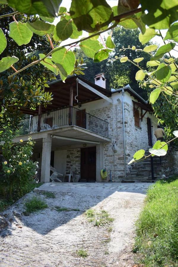 Holiday Home Dionysis โคเรฟตอน ภายนอก รูปภาพ