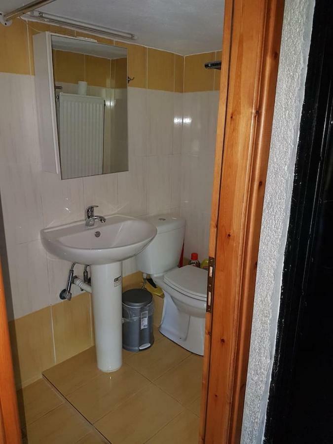 Holiday Home Dionysis โคเรฟตอน ภายนอก รูปภาพ
